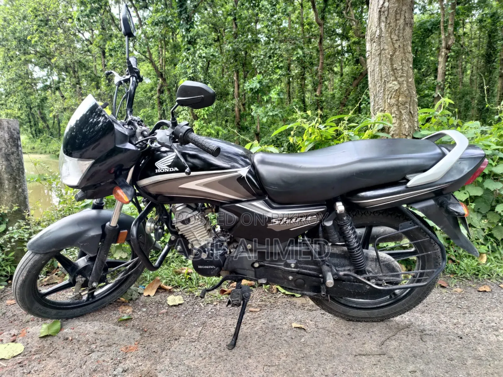 Honda CB 2024 Black