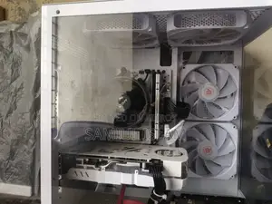 New Desktop Computer 8GB AMD Ryzen 5 SSD 256GB