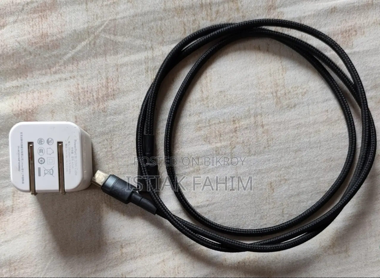 (Anker Charger) অ্যাঙ্কার ২০ ওয়াট ফাস্ট চার্জার সাথে টাইপ-সি কেবল