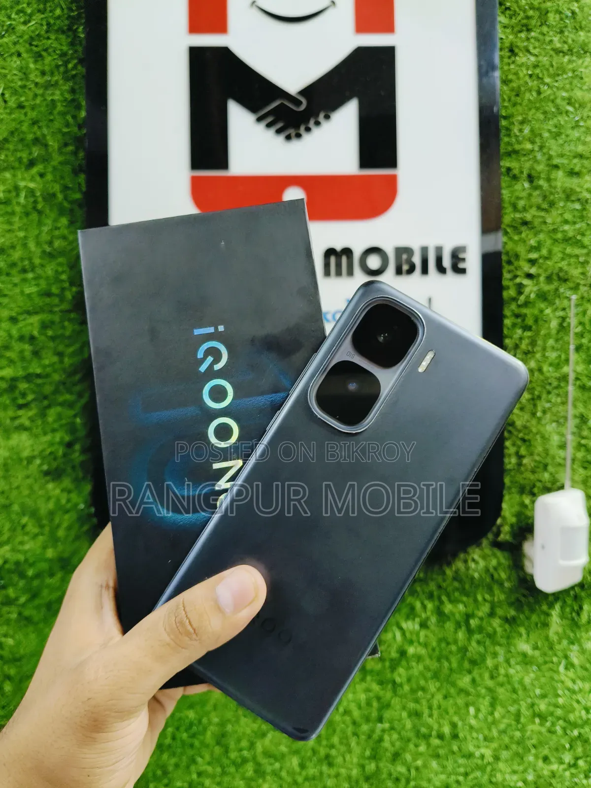 iQOO 256 GB Black