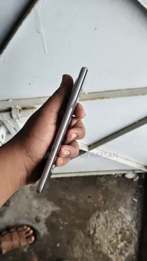 ভিভো টি৪ ১২৮ জিবি