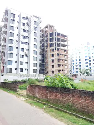 L-block//3+3=6 Katha//Plot For Sale//In Bashundhara R/A