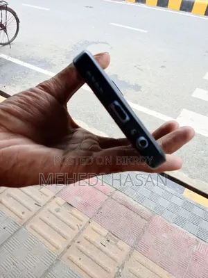 রিয়েলমি ৭ প্রো ১২৮ জিবি ব্লু