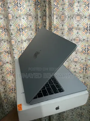 Laptop Apple MacBook Air 256GB Apple M4 SSD 256GB