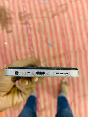 Oppo A77s 128 GB Orange