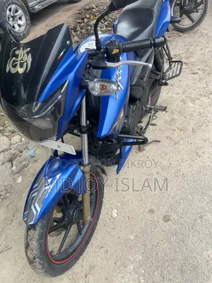 TVS Apache RTR 160 2V 2017 Blue