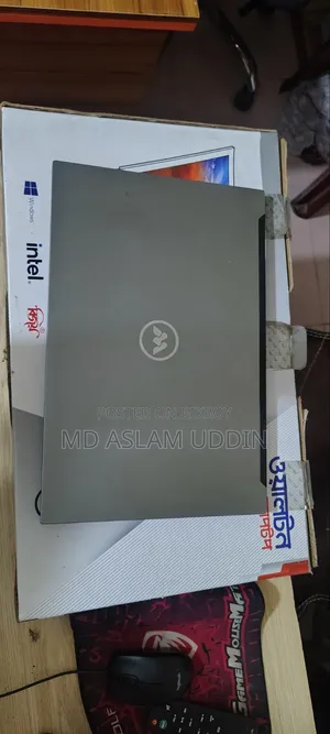 Laptop 8GB Intel Core i3 SSD 512GB