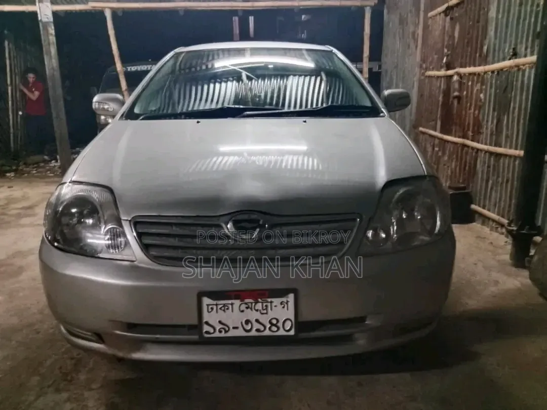 Toyota Corolla 2002 Silver