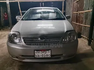 টয়োটা করোলা ২০০২ সিলভার
