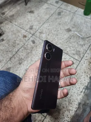 Vivo V29e 5G 256 GB Red