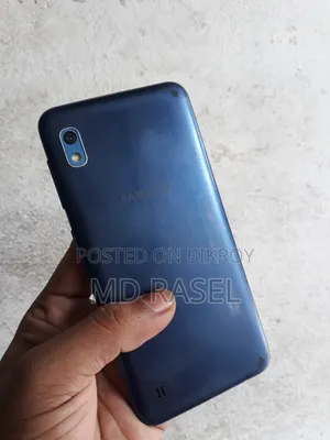 Samsung A10 32 GB Blue