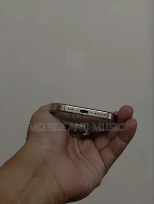 অ্যাপল আইফোন ১৬ প্রো ১২৮ জিবি গোল্ড