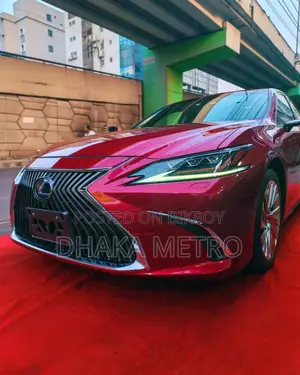 New Lexus ES 2019 Red