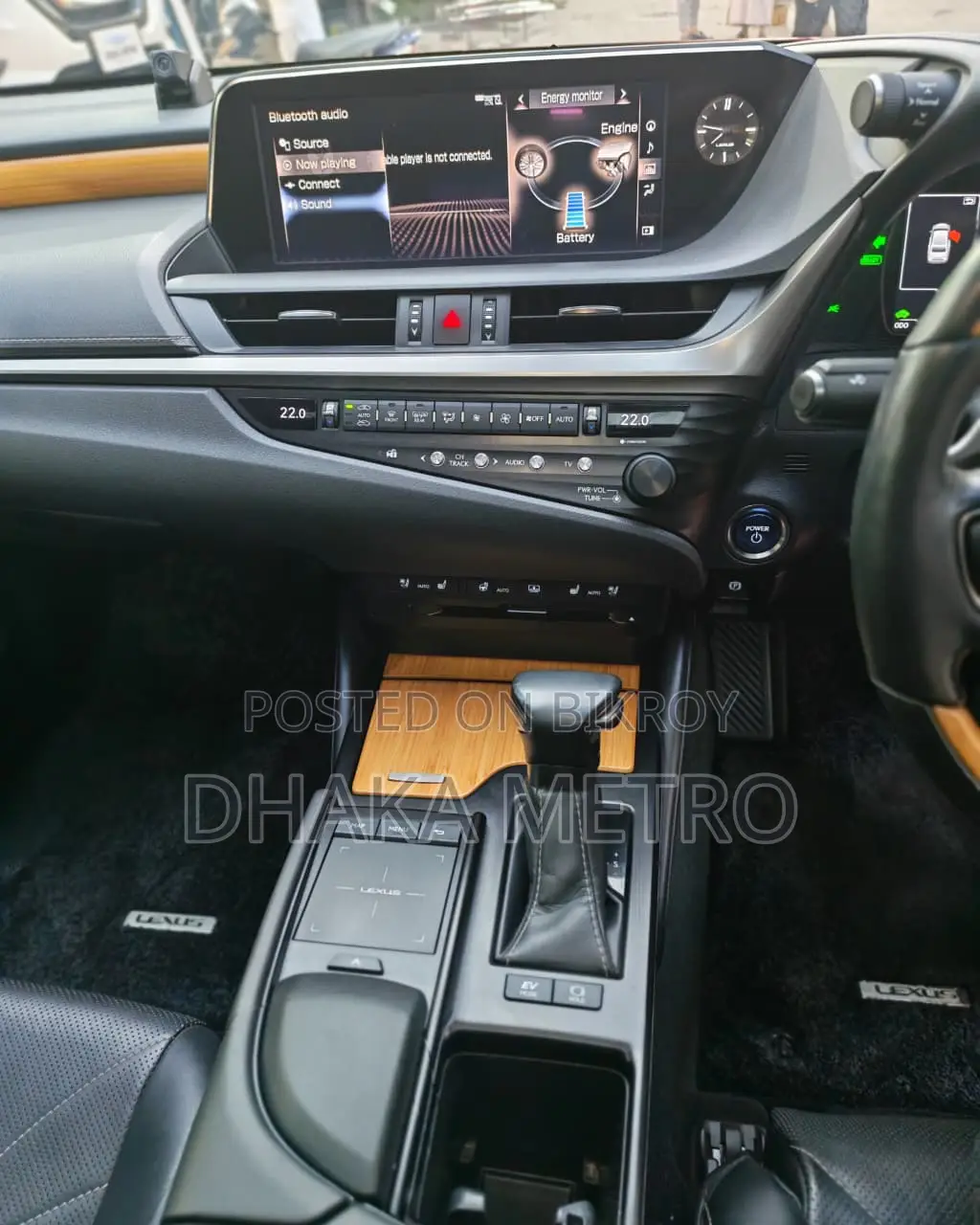 New Lexus ES 2019 Red