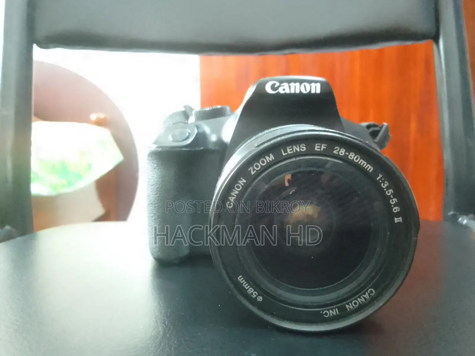 Canon 1300d DSLR