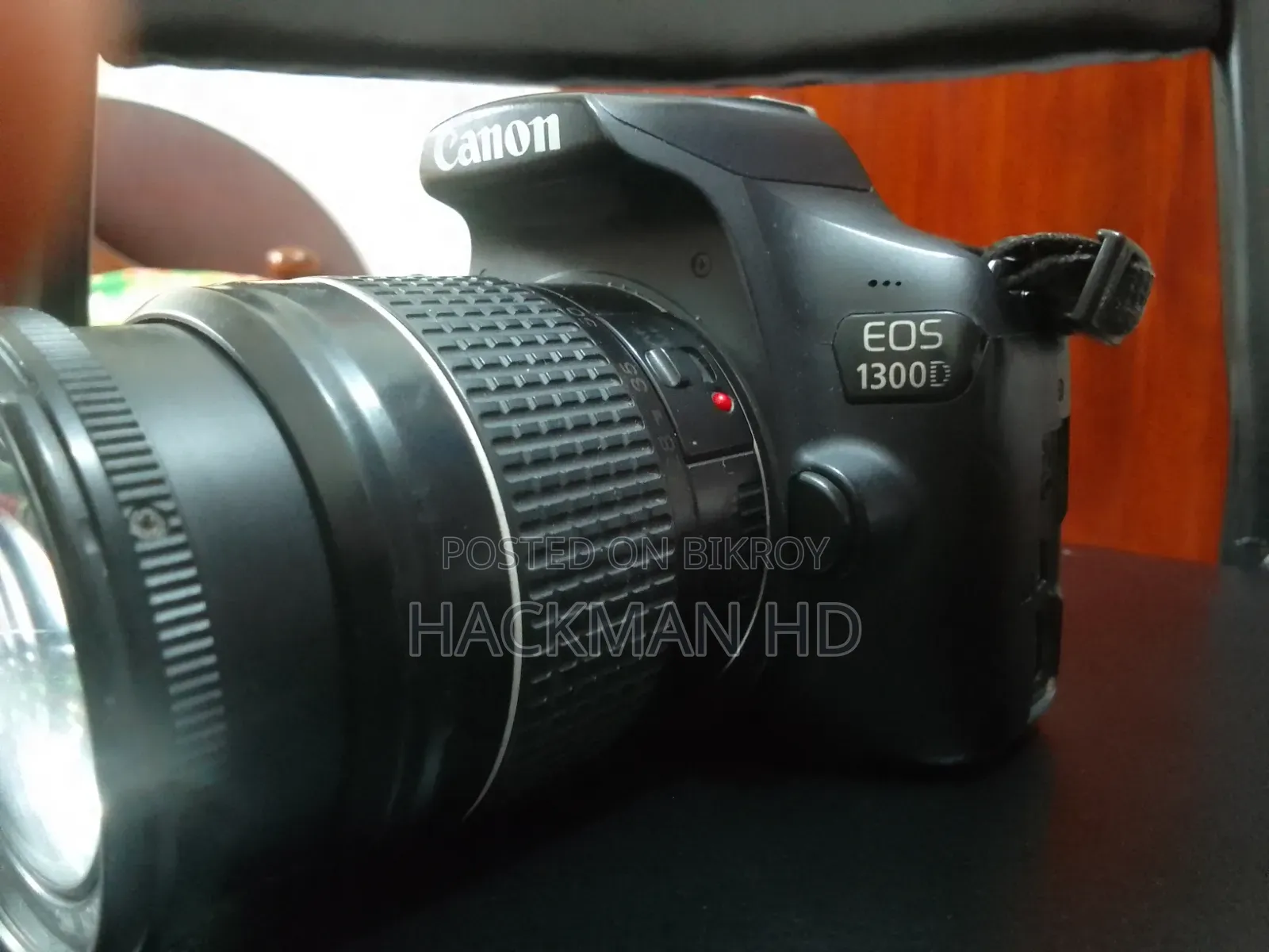 Canon 1300d DSLR