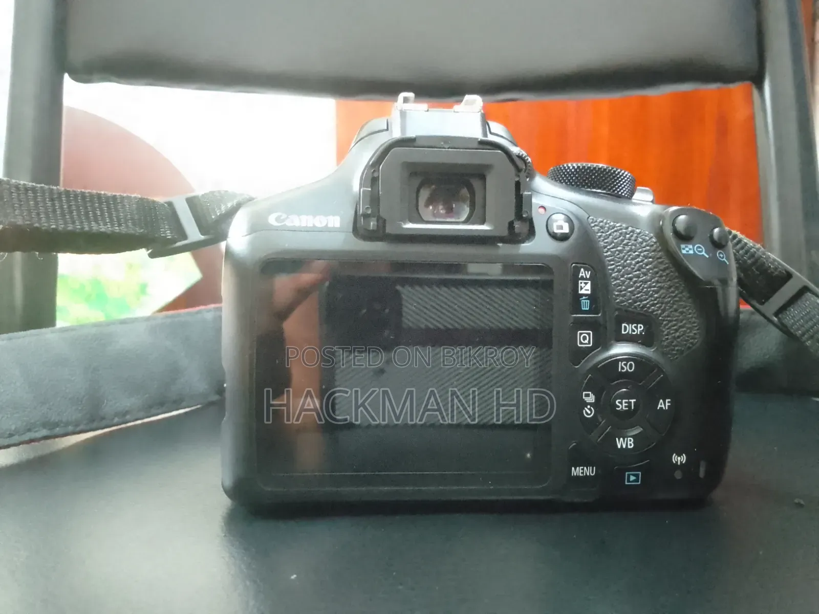 Canon 1300d DSLR