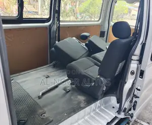 Toyota HiAce 2021 Silver