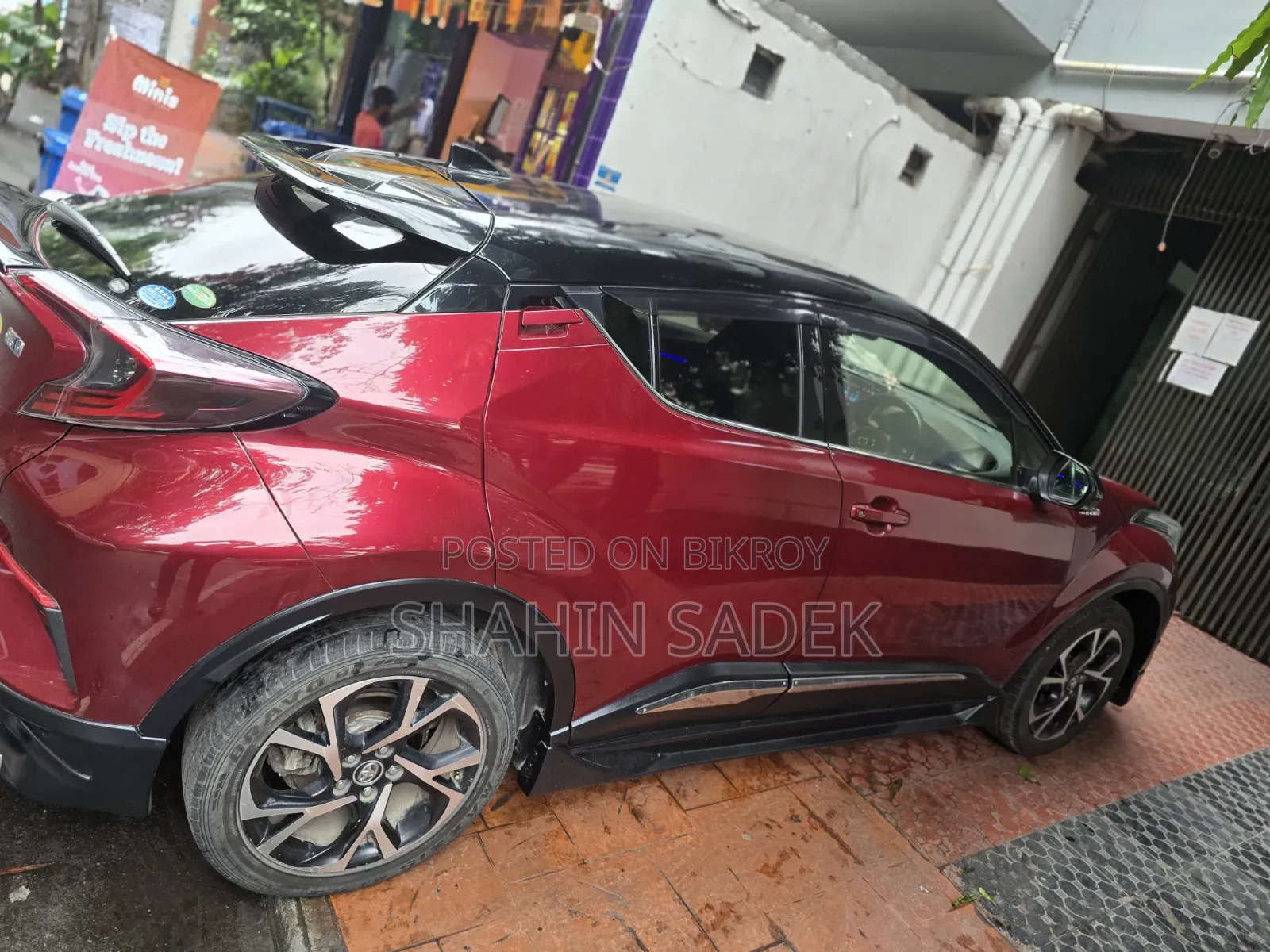 Toyota C-HR 2017 Red