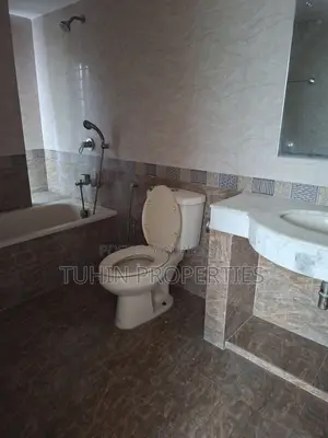 গুলশানে ৪ বেডরুমের অ্যাপার্টমেন্ট বিক্রয়