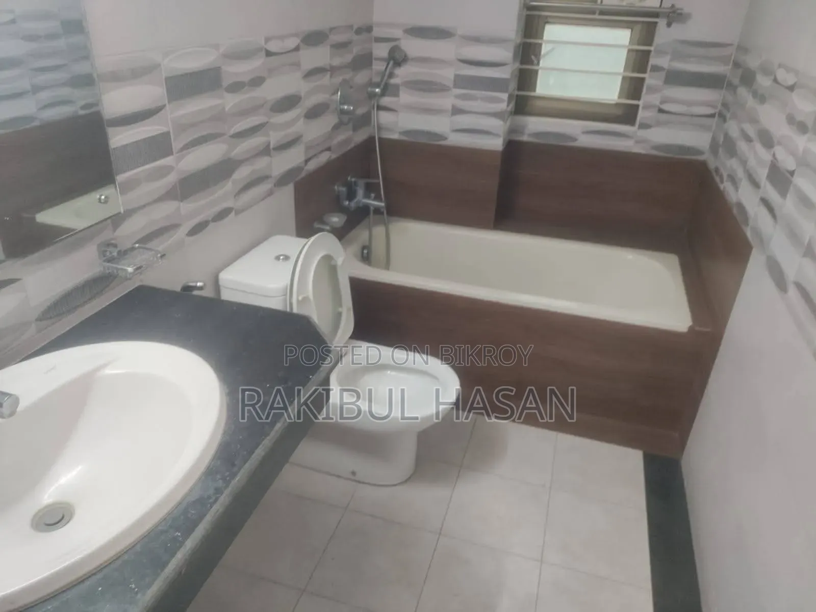 বনানীতে ৩৩০০ বর্গফুটের সম্পূর্ণ ফার্নিশড অফিস ভাড়া হবে