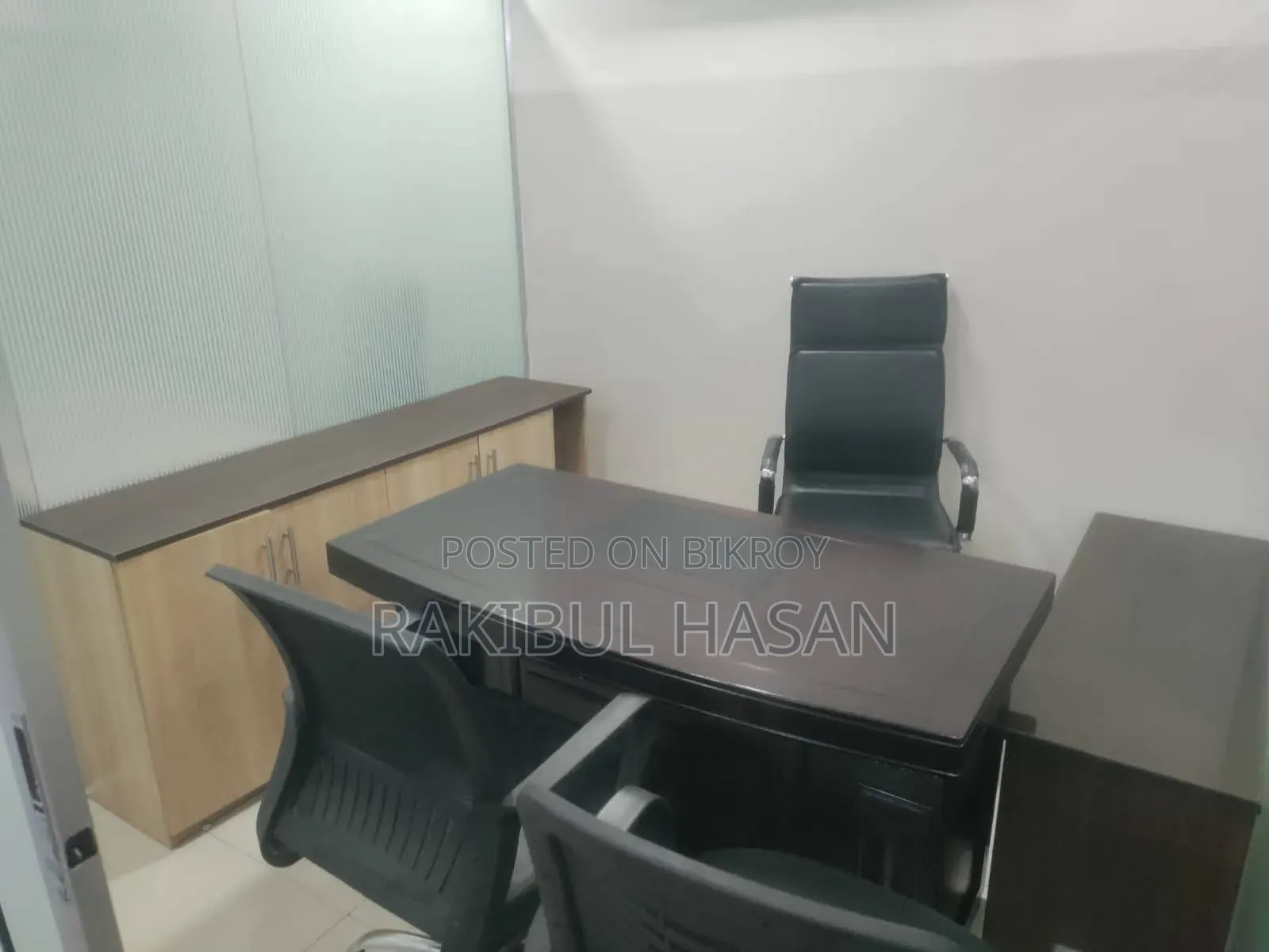 বনানীতে ৩৩০০ বর্গফুটের সম্পূর্ণ ফার্নিশড অফিস ভাড়া হবে