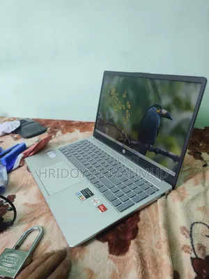 Laptop HP 15 8GB AMD Ryzen 3 SSD 512GB