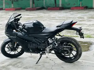 Yamaha 2024 Black