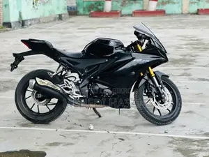 Yamaha 2024 Black
