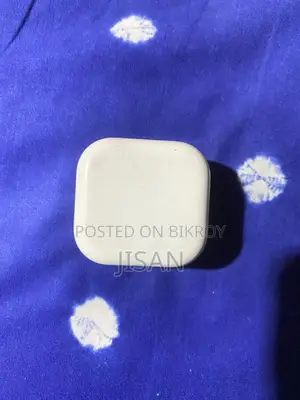 Apple Orginal 20w Adapter