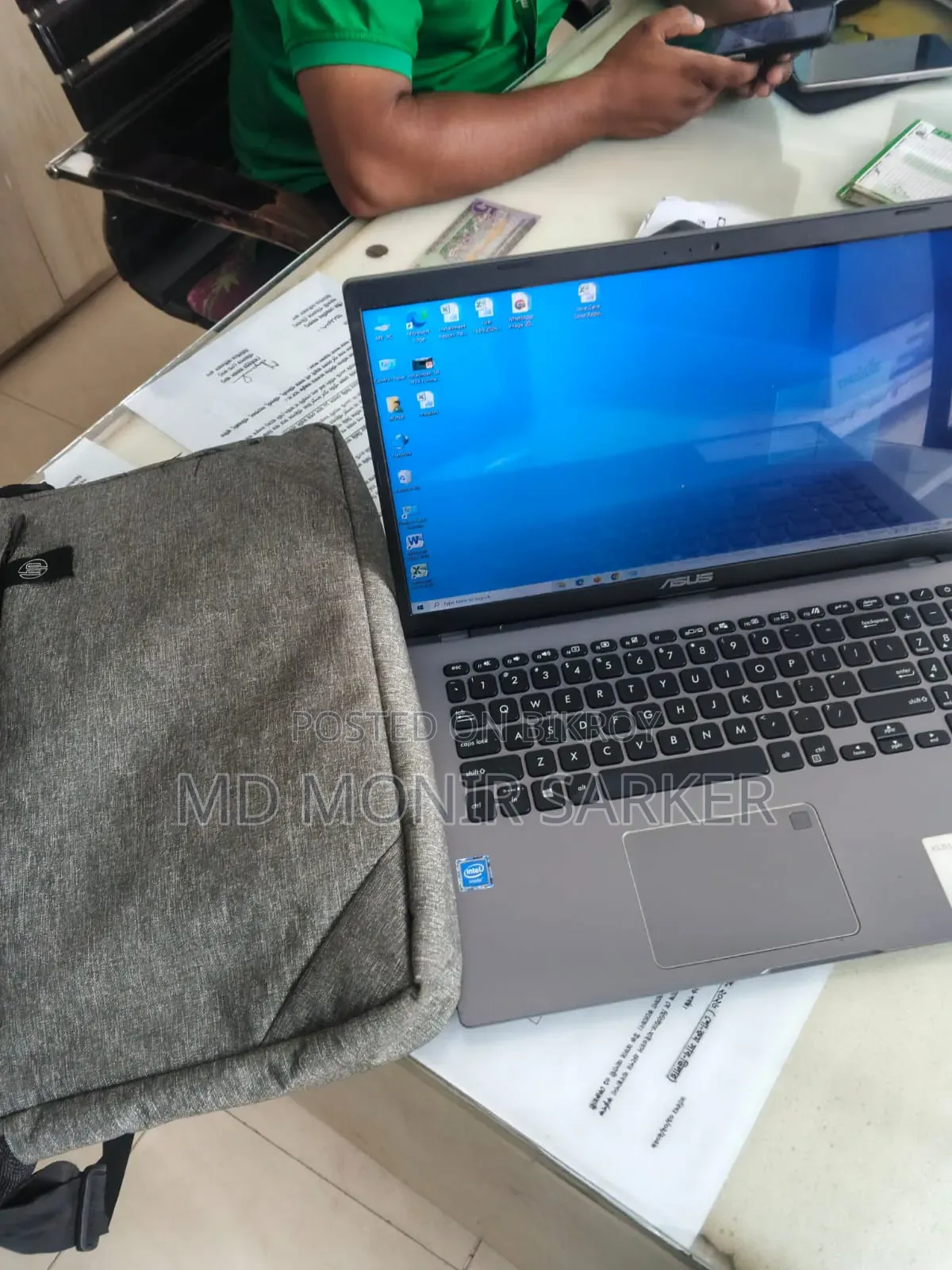 Laptop Asus 1015E 4GB Qualcomm Snapdragon X Plus SSD 128GB