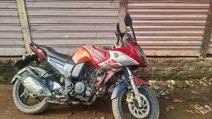 Yamaha FZ 2011 Red