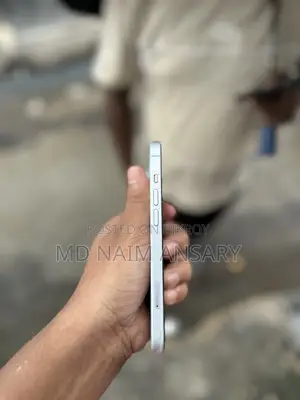 Apple iPhone 15 128 GB White