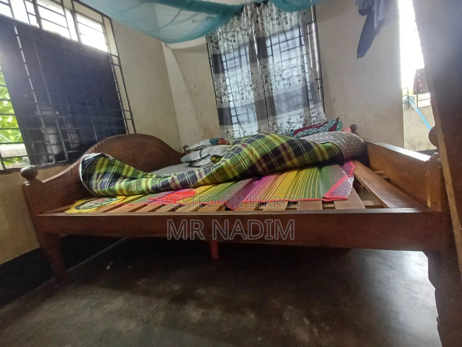 Bed, Gas Cylinder with Stove for Sale