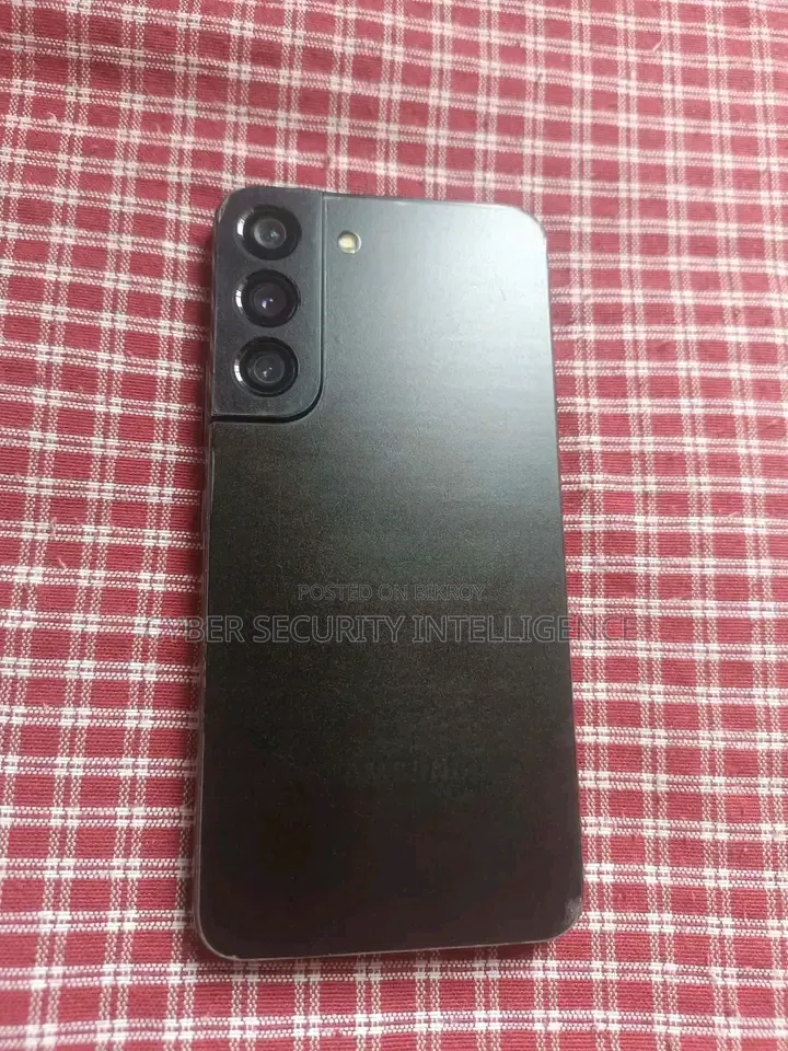 স্যামসাং গ্যালাক্সি এস২২ ৫জি ২৫৬ জিবি ব্ল্যাক