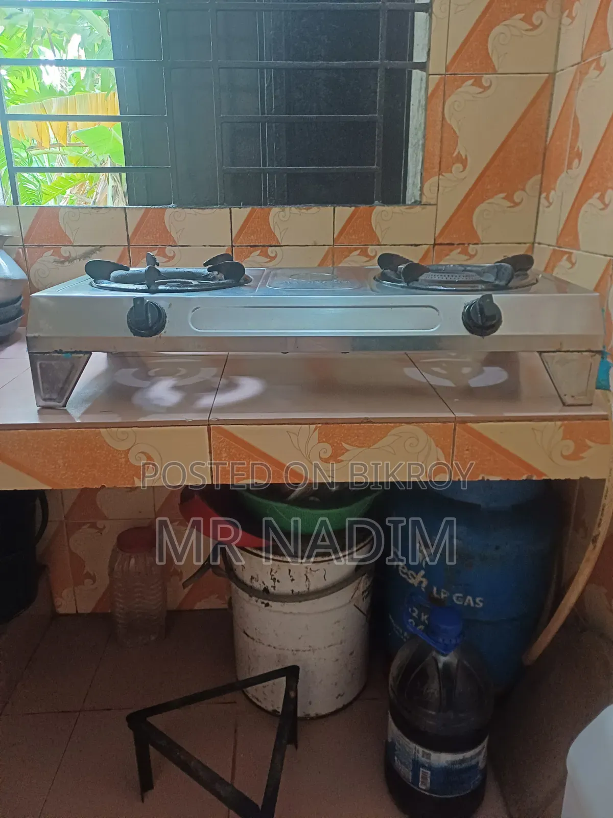 Bed, Gas Cylinder with Stove for Sale