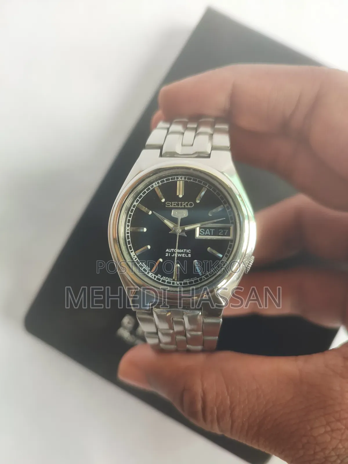 Seiko 5 Automatic - Classic Black Dial