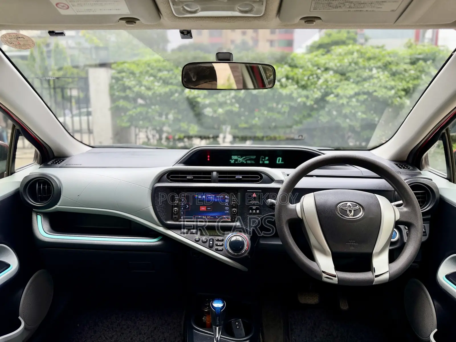 Toyota Aqua 2012 Red