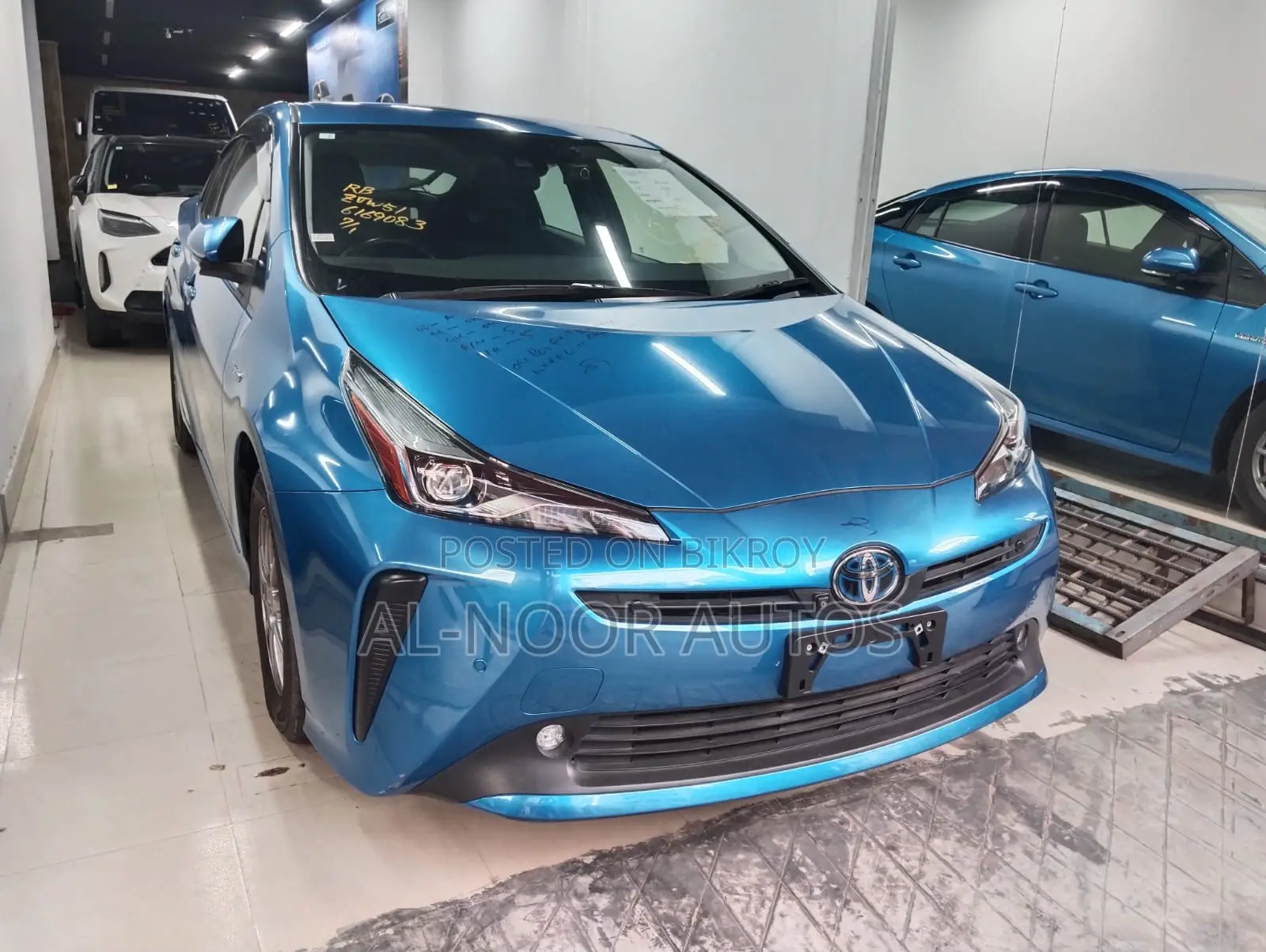 Toyota Prius 2020 Blue
