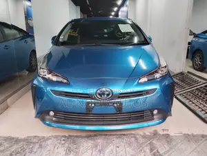 Toyota Prius 2020 Blue
