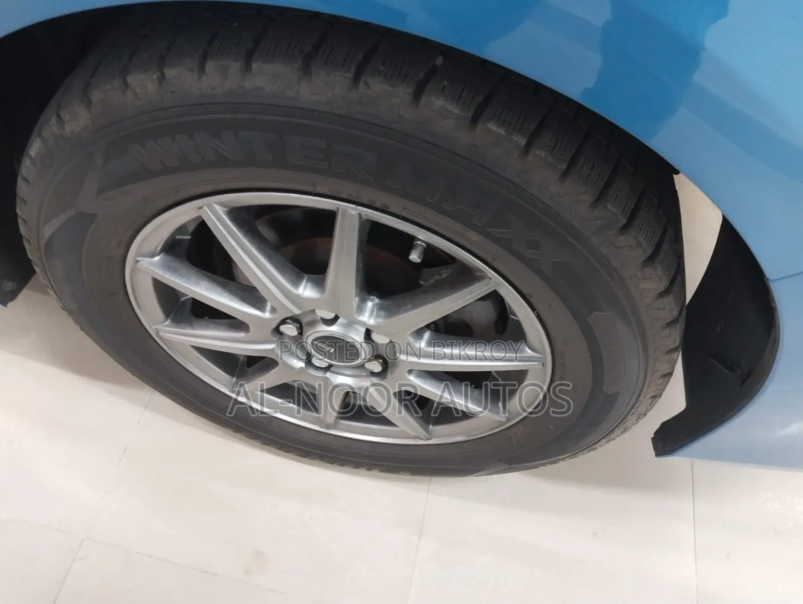 Toyota Prius 2020 Blue