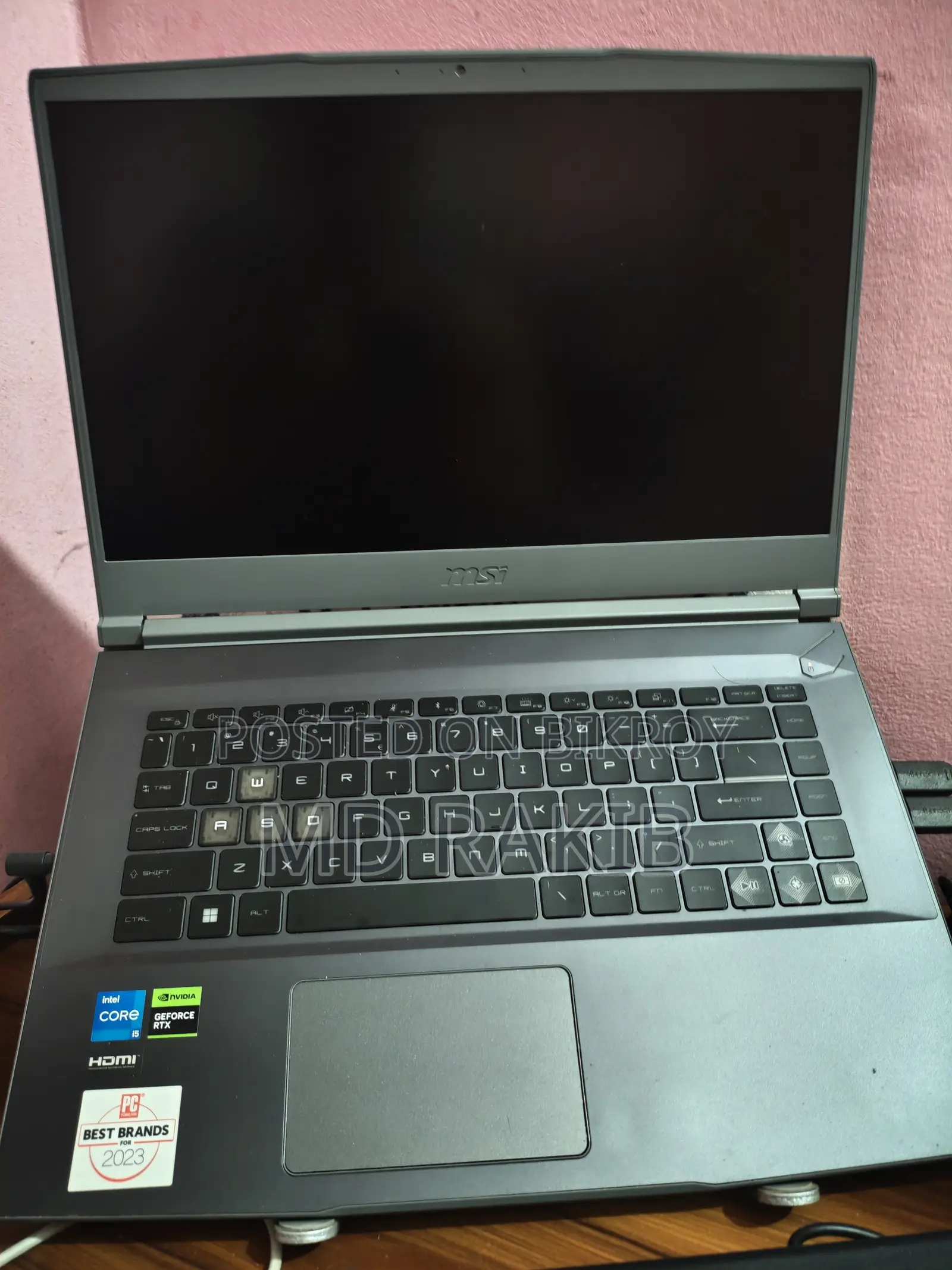 Laptop MSI MSI Sword 15 6GB Intel Core i5 HDD+SSD 512GB