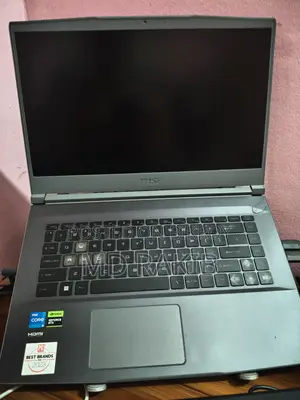 Laptop MSI MSI Sword 15 6GB Intel Core i5 HDD+SSD 512GB