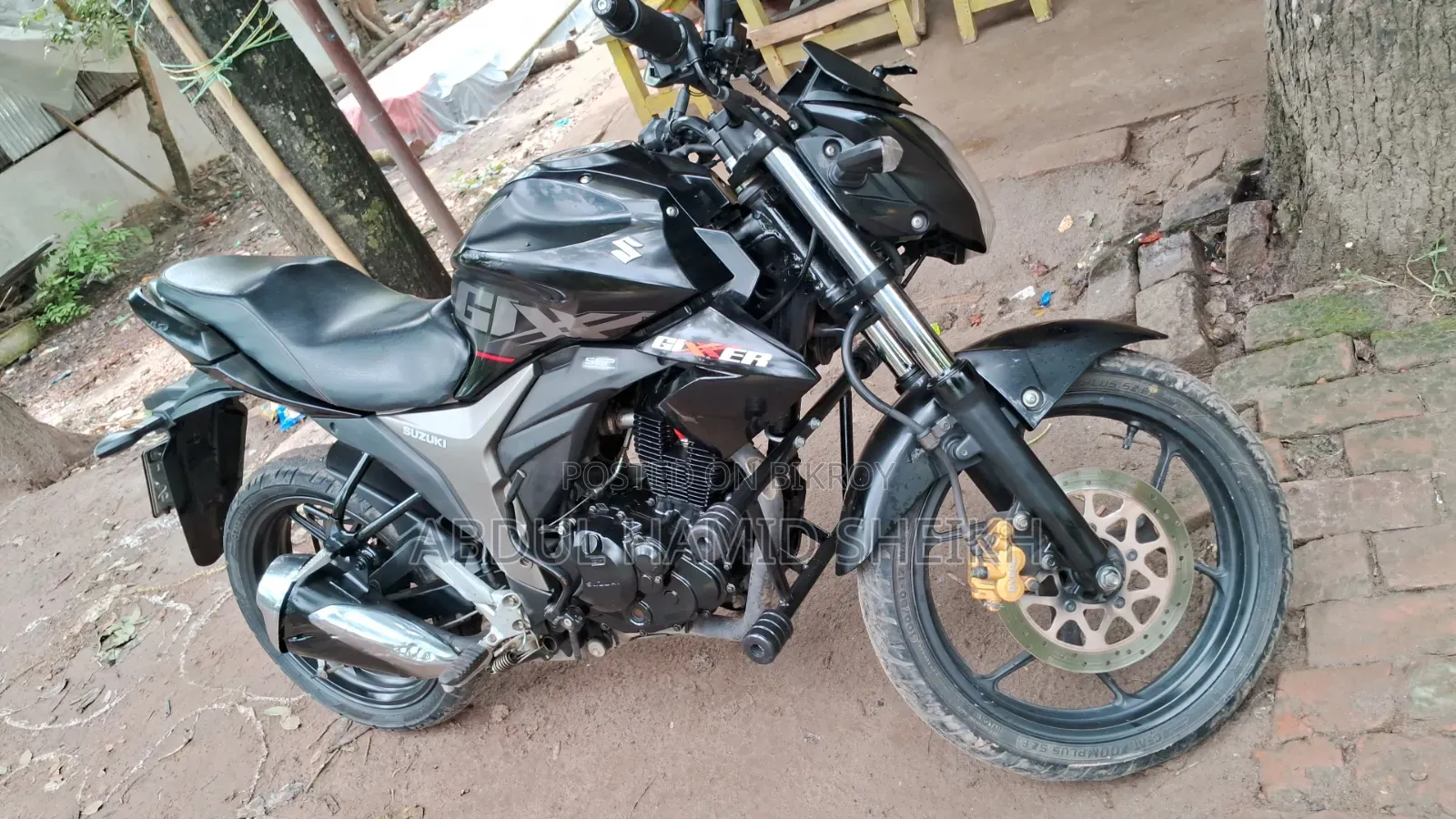 সুজুকি জিক্সার মনোটোন ২০২২ ব্ল্যাক