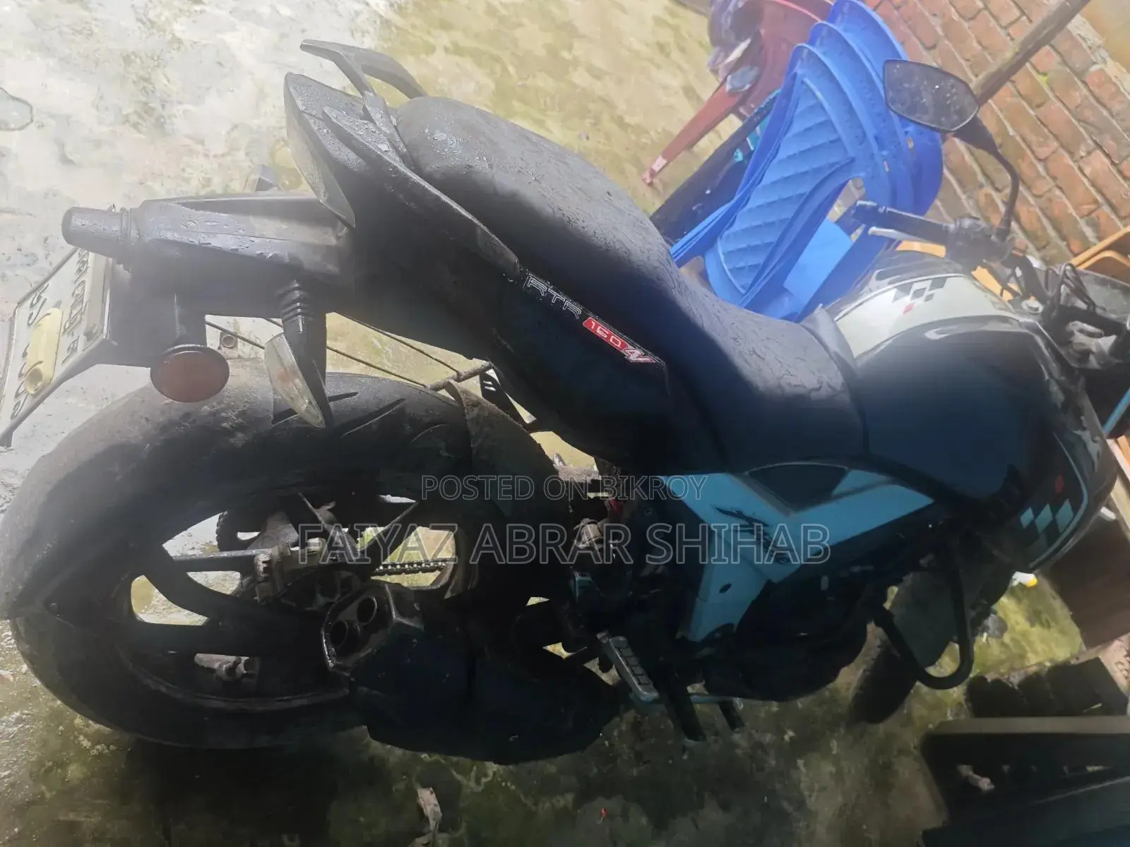 টিভিএস অ্যাপাচি ১৬০ ৪ভি ২০২২ ব্ল্যাক