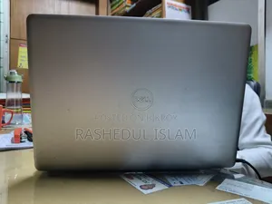 Laptop Dell Inspiron 15 8GB Intel Core i3 HDD+SSD 1TB