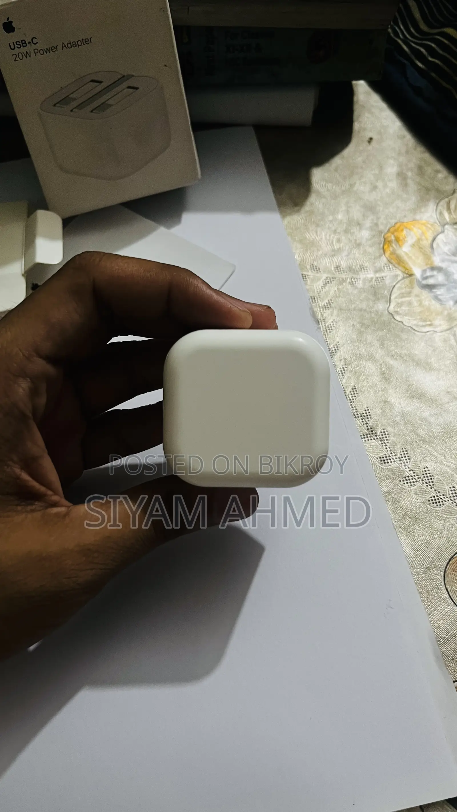 Apple Original 20w Usb-C Power Adapter (Like New)