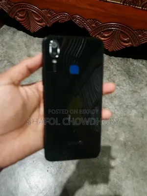 Vivo Y11 32 GB Black
