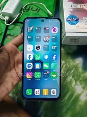 New Infinix Hot 70 128 GB Blue