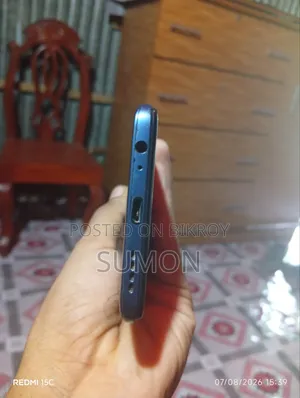Vivo Y15 64 GB Blue